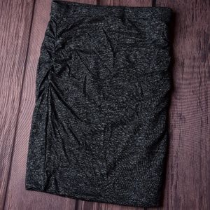 Banana Republic Black stretch slim skirt